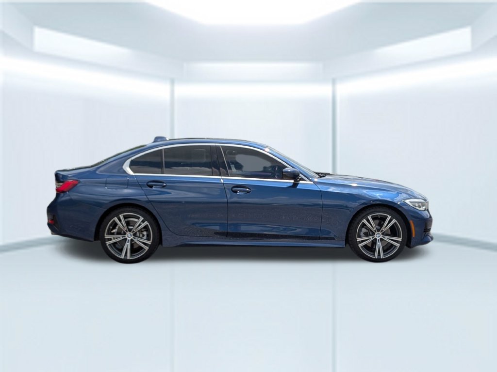 Used 2021 BMW 330i Sedan w/ Convenience Package RWD image 6