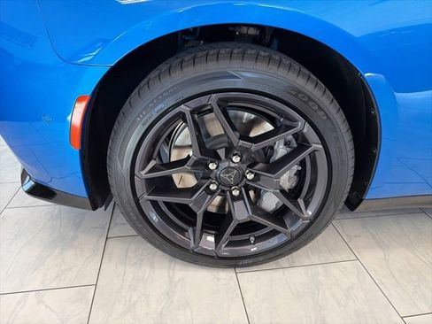 New 2026 Dodge Charger Daytona Scat Pack image 2