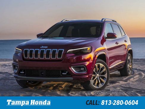 Used 2019 Jeep Cherokee Latitude Plus AWD/4WD image 1