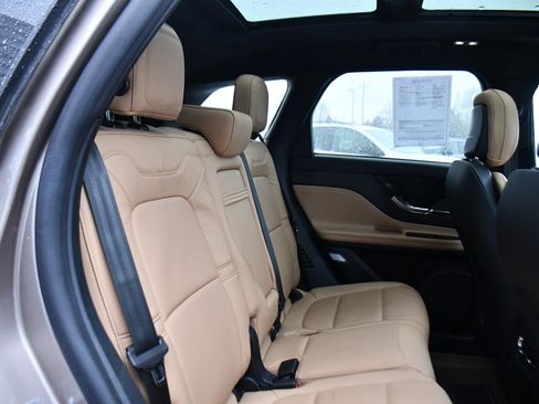 Used 2020 Lincoln Corsair Reserve w/ Equipment Group 201A image 18