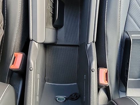 New 2026 Volkswagen Tiguan SE image 36