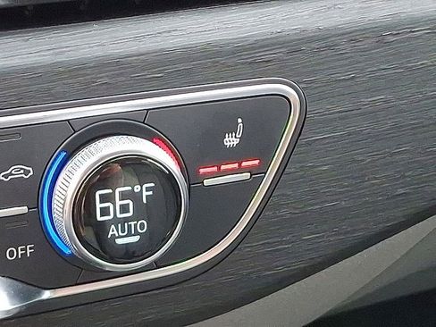 Used 2021 Audi A4 2.0T Premium Plus w/ Premium Plus Package image 19