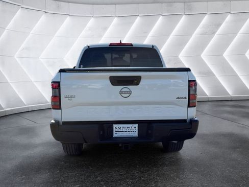 New 2026 Nissan Frontier S image 7