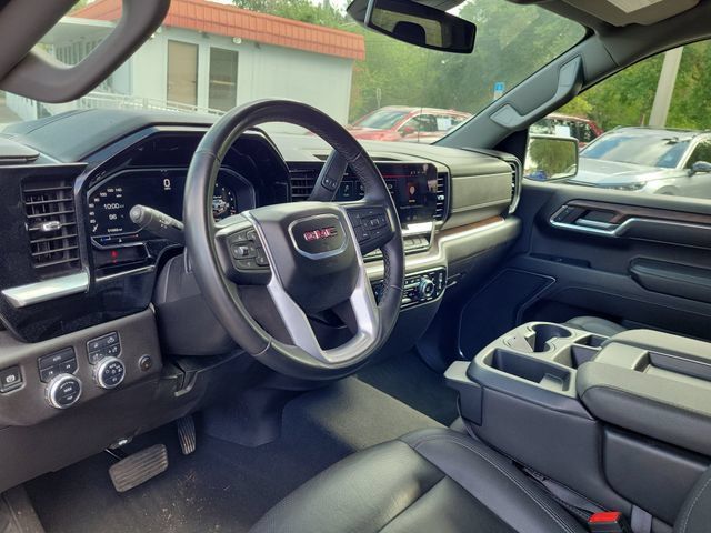 Used 2024 GMC Sierra 1500 SLT AWD/4WD image 17