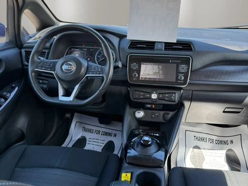 Used 2018 Nissan Leaf SV FWD image 12