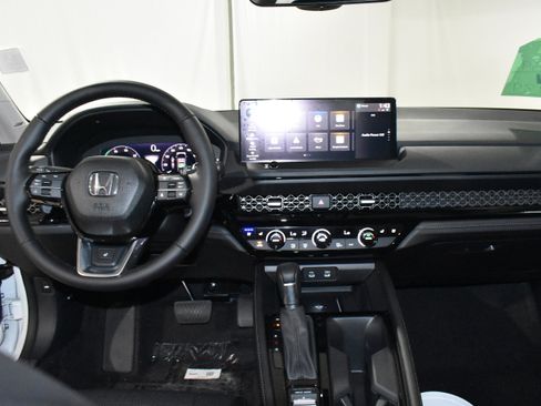 New 2026 Honda Accord Touring image 31