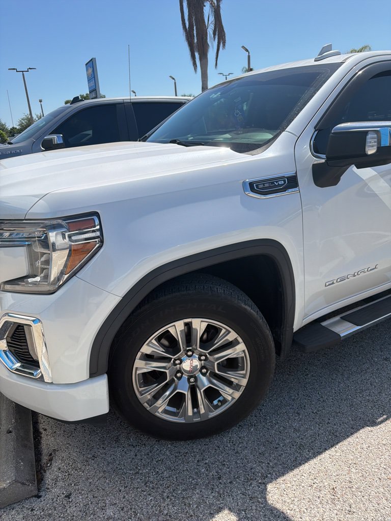 Used 2019 GMC Sierra 1500 Denali w/ Driver Alert Package II AWD/4WD image 11