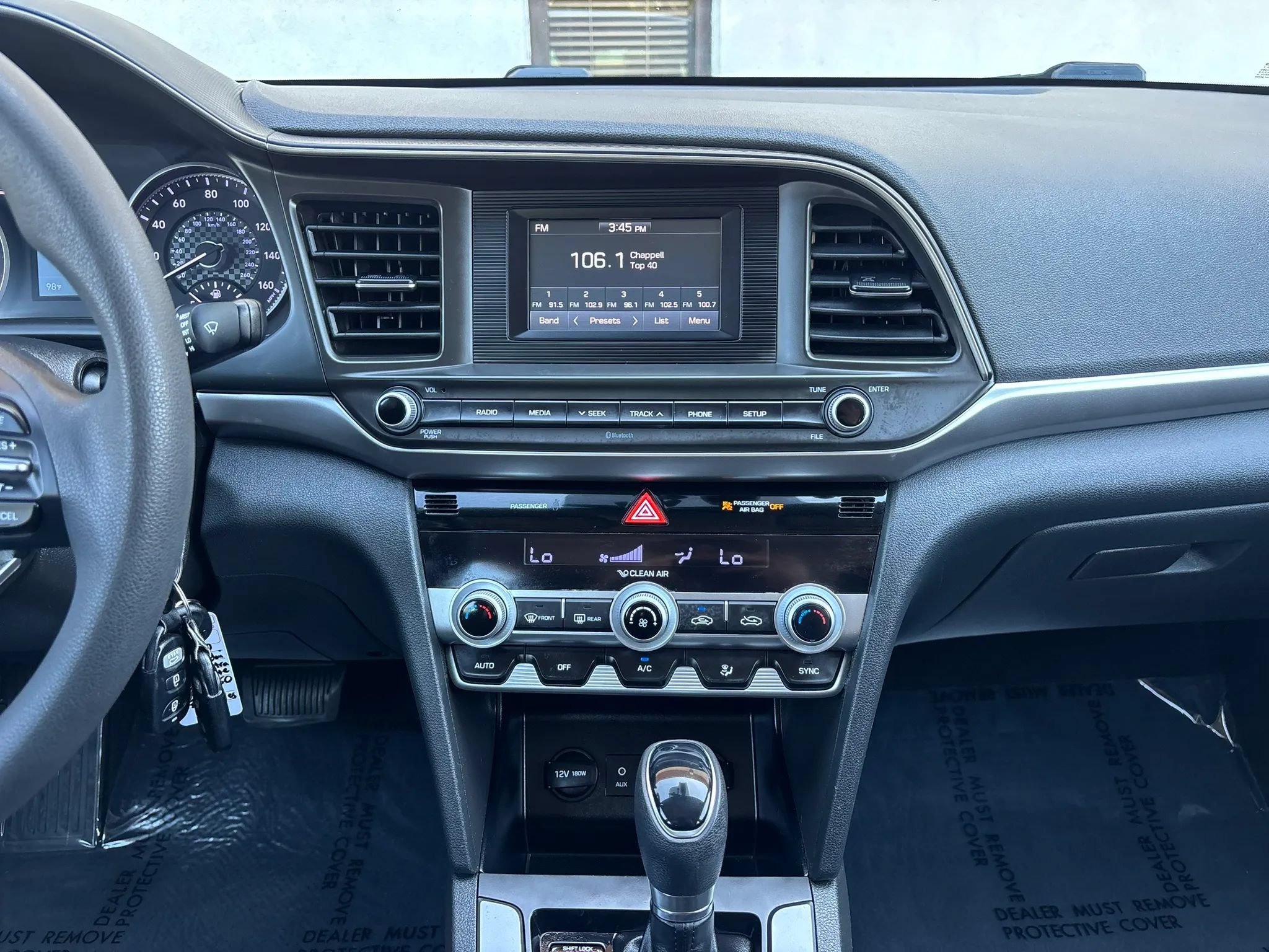 Used 2020 Hyundai Elantra SE w/ Cargo Package (C1) FWD image 24