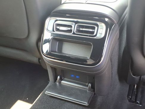 Used 2024 Mercedes-Benz S 580 4MATIC Sedan image 28