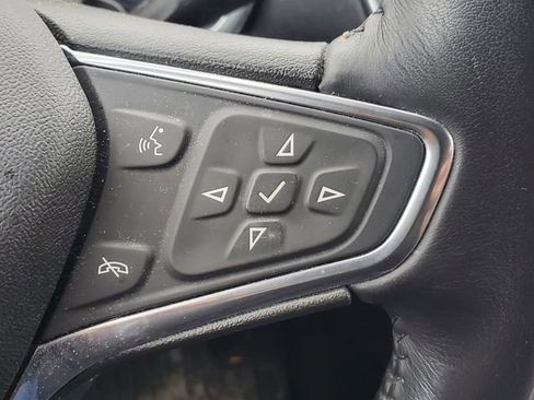 Used 2019 Chevrolet Equinox LT image 8