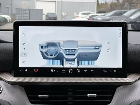 New 2025 Ford Explorer Active w/ Active Comfort Package image 21