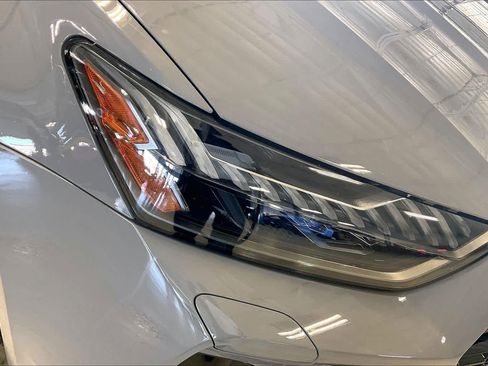 Used 2024 Audi RS 7 Performance w/ Black Optic Package image 26