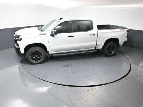 Used 2022 Chevrolet Silverado 1500 LT Trail Boss w/ Safety Package AWD/4WD image 44