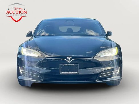 Used 2017 Tesla Model S 75D AWD/4WD image 2