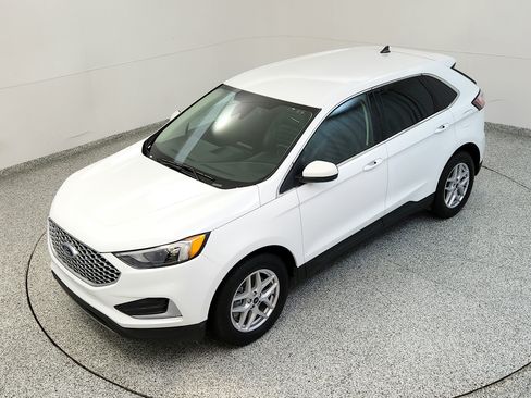 Used 2024 Ford Edge SEL AWD/4WD image 14
