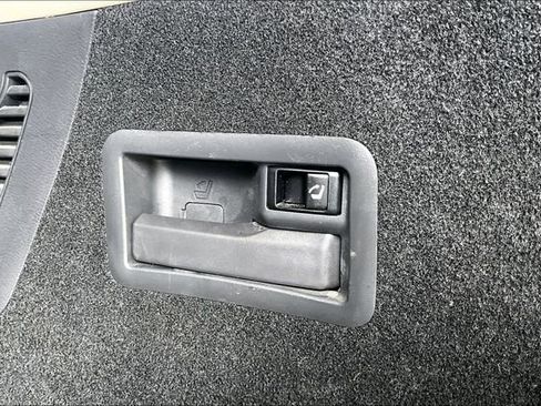 Used 2016 Nissan Murano Platinum FWD image 25