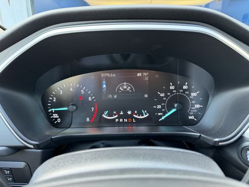 Used 2020 Ford Escape SEL FWD image 18