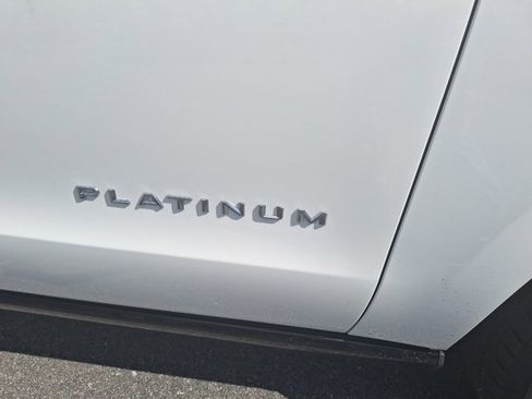 New 2025 Ford Expedition Platinum w/ Driver's Package image 36