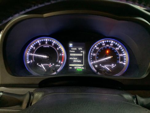 Used 2018 Toyota Highlander Limited image 32