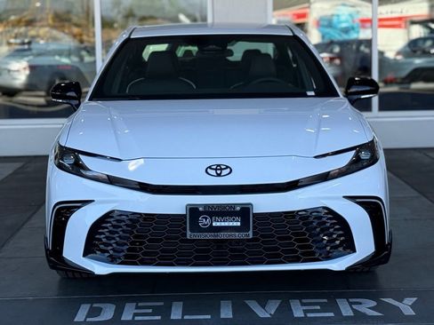 New 2026 Toyota Camry Hybrid image 4