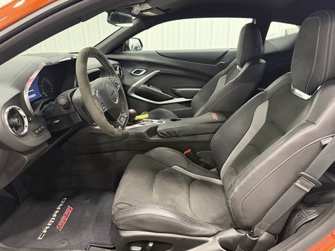 Used 2024 Chevrolet Camaro SS RWD image 7