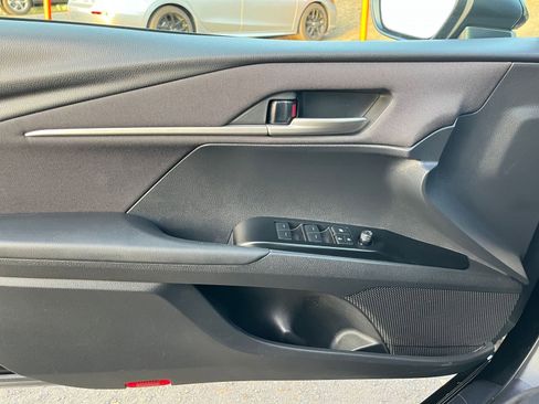 Used 2025 Toyota Camry LE image 20