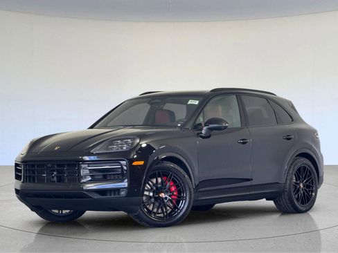 New 2026 Porsche Cayenne S AWD/4WD image 1