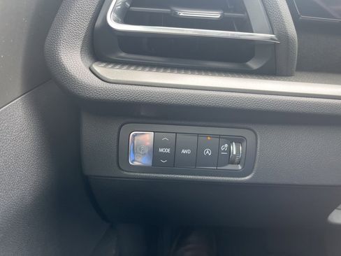 New 2026 Chevrolet Traverse LT w/ Driver Confidence Package image 19