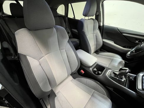 Used 2023 Subaru Outback Premium w/ Popular Package #1 image 12