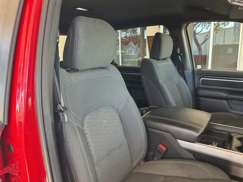 Used 2025 RAM 1500 Big Horn AWD/4WD image 21
