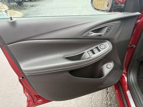 Used 2023 Buick Encore GX Select w/ Sport Touring Package image 19