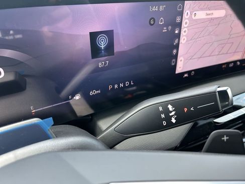 New 2026 Buick Enclave Sport Touring w/ Super Cruise Package image 18