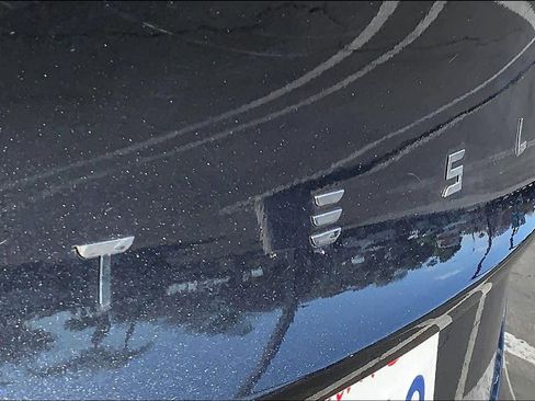 Used 2024 Tesla Model 3 Standard Range RWD image 28