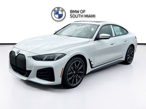 New 2026 BMW i4 eDrive40 w/ M Sport Package image 3