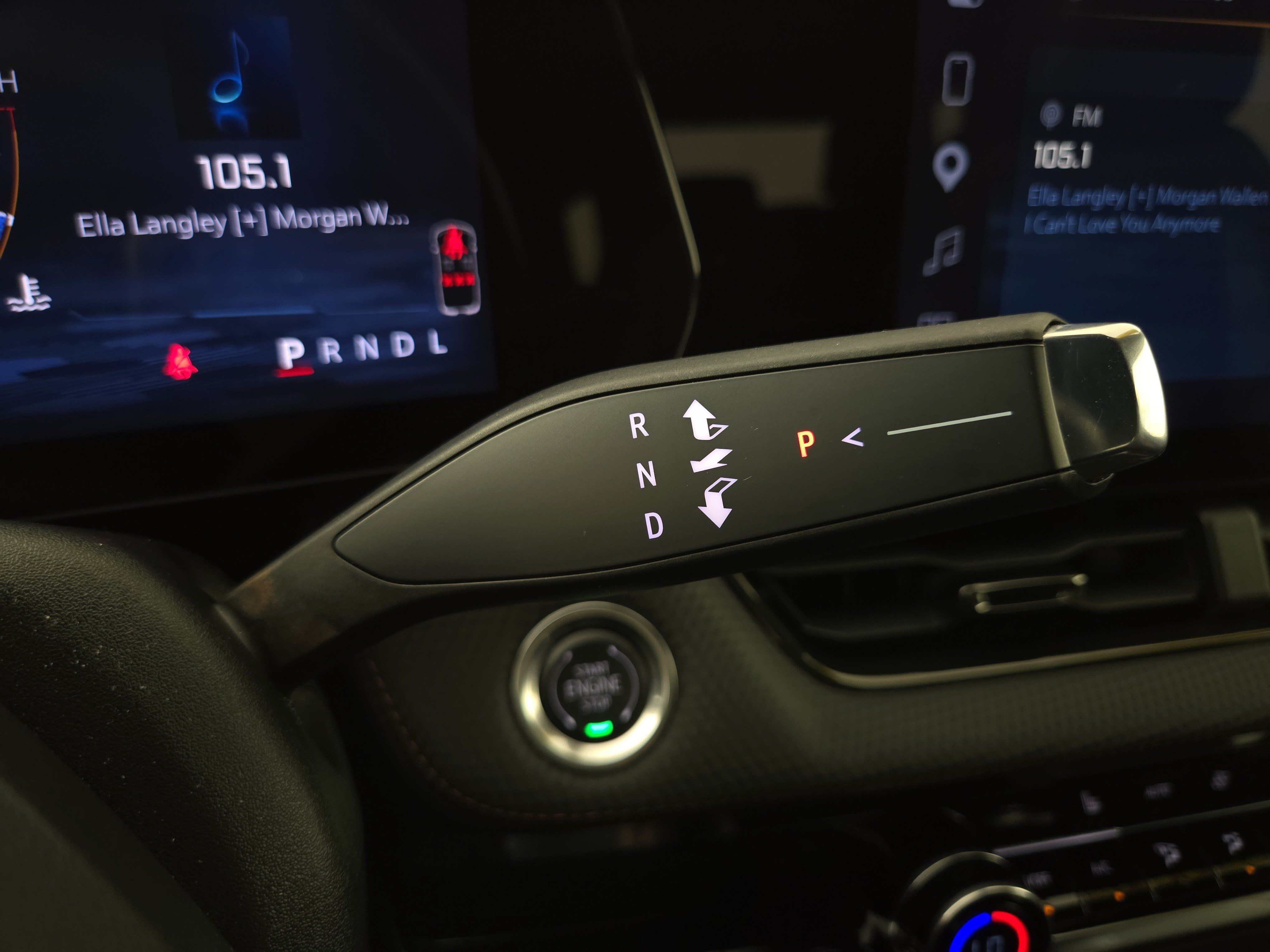 Used 2025 Chevrolet Equinox RS w/ Safety and Technology Package FWD image 23