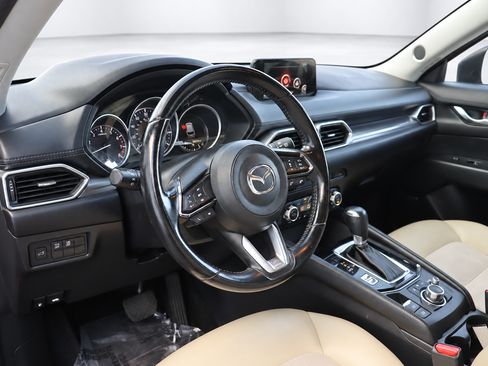Used 2018 MAZDA CX-5 Touring w/ Preferred Equipment Package AWD/4WD image 26