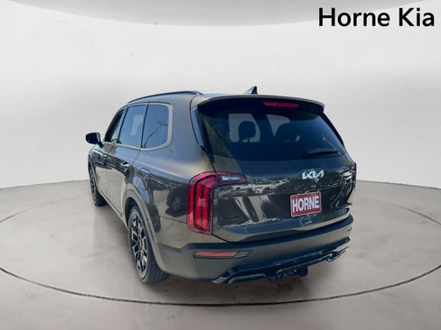 Used 2022 Kia Telluride SX w/ Nightfall Edition Package AWD/4WD image 5
