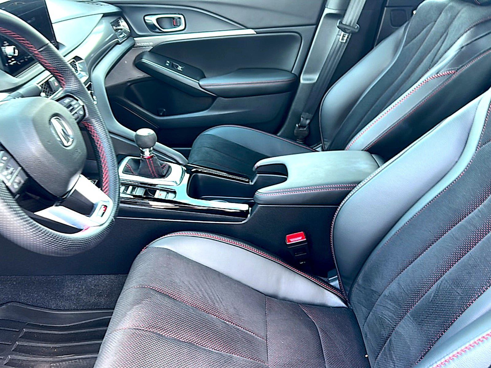 Used 2025 Acura Integra Type S FWD image 13