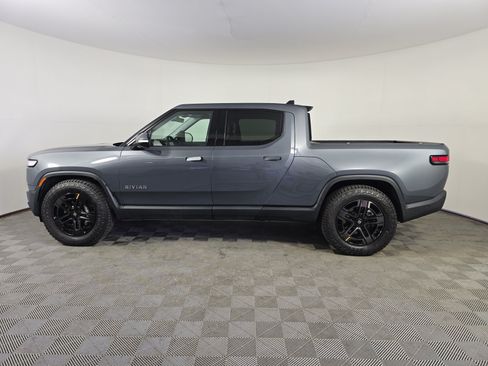 Used 2024 Rivian R1T Adventure Dual AWD/4WD image 2