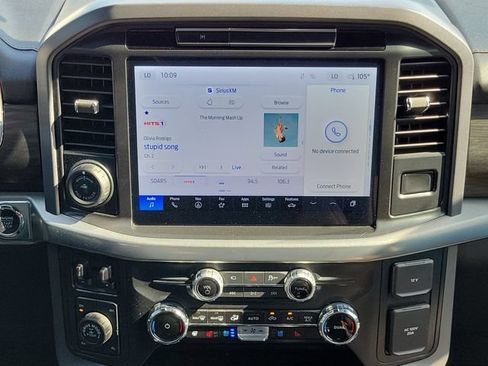 Used 2025 Ford F150 Lariat w/ Equipment Group 501A Mid AWD/4WD image 13