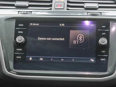 Used 2019 Volkswagen Tiguan SEL Premium R-Line image 13