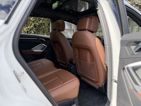 Used 2022 Audi Q3 2.0T Premium w/ Convenience Package image 38