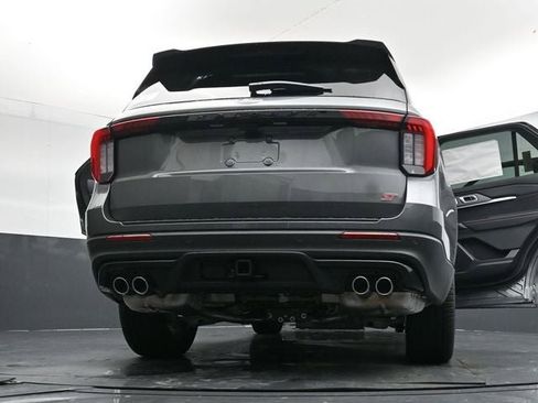 New 2026 Ford Explorer ST w/ Sun And Sound Package image 36