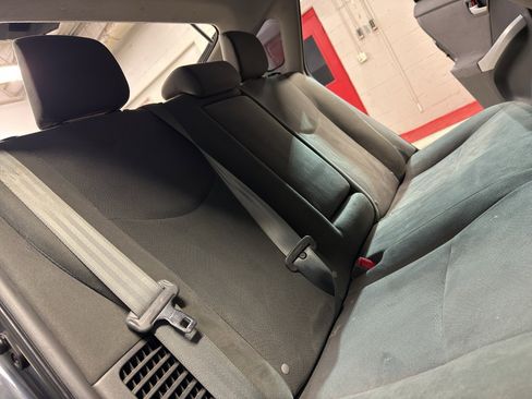 Used 2011 Toyota Prius Three image 25