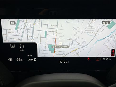 Used 2025 GMC Yukon XL Denali w/ Sun & Power Step Package image 26