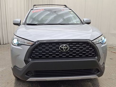 Certified 2023 Toyota Corolla Cross LE image 6
