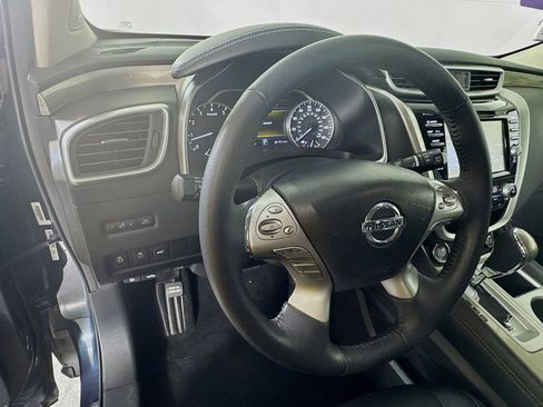Used 2018 Nissan Murano SL w/ Moonroof Package FWD image 13