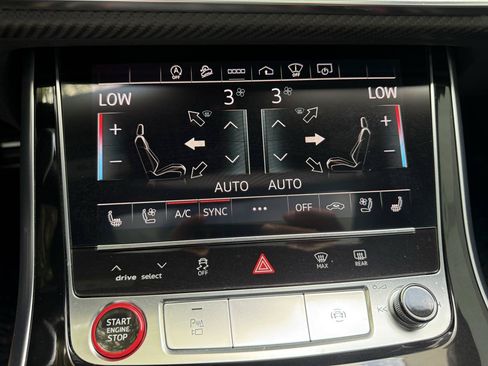 Used 2021 Audi RS Q8 w/ Carbon Optic Package AWD/4WD image 32