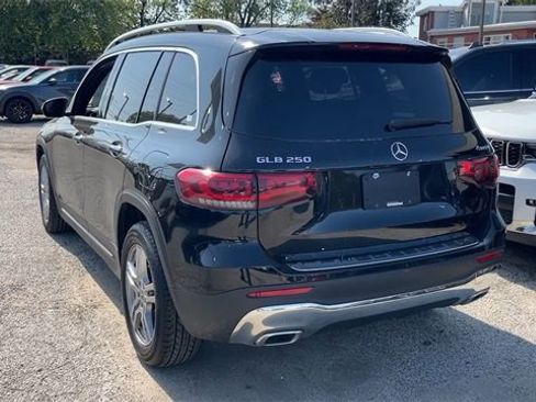 Used 2023 Mercedes-Benz GLB 250 4MATIC image 27