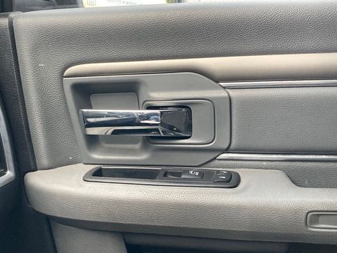 Used 2017 RAM 1500 Lone Star AWD/4WD image 28
